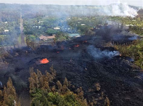 Photos Hawaii Volcano Erupts Rivers Of Fire And Lava Abc News