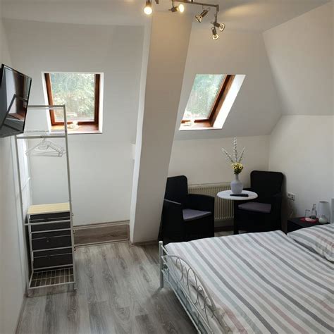 Für das dach ist ein satteldach die günstigste konstruktion. Hotel Lauchhammer Top Hotels Günstig Bei Hrs Buchen von ...