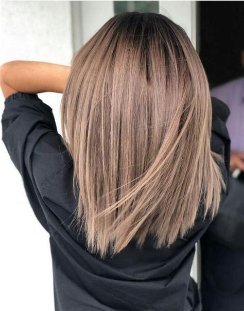 Ich würde mir gerne in meine dunkelbraunen haare. Balayage hair | Haare schneiden Modelle in 2019 | Haar ...