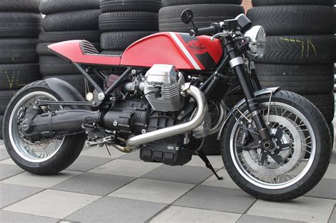 My son and i have just bought a moto guzzi monza in vic and expect it in tassie next week. Racing Cafè: Moto Guzzi Bellagio Cafè Racer by Radical Guzzi