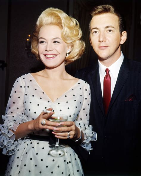 sandra dee and 8 years older bobby darin who fell for her 1st had no life together during
