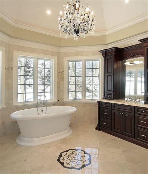 80 Primary Bathrooms With Chandelier Lighting Photos