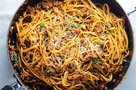Your whole family will love this quick, cheesy, everyday you could easily sub in ground turkey or chicken for the lean ground beef. Simple Beef Linguine Pasta with Parmesan and Basil ...