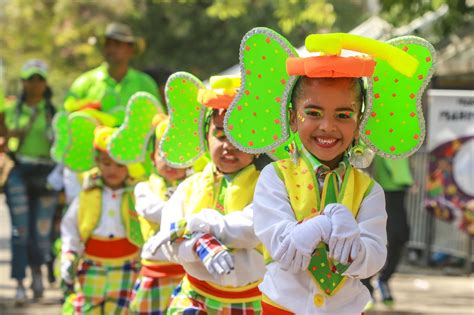 How Fame Impacts Barranquillas Carnival Kids