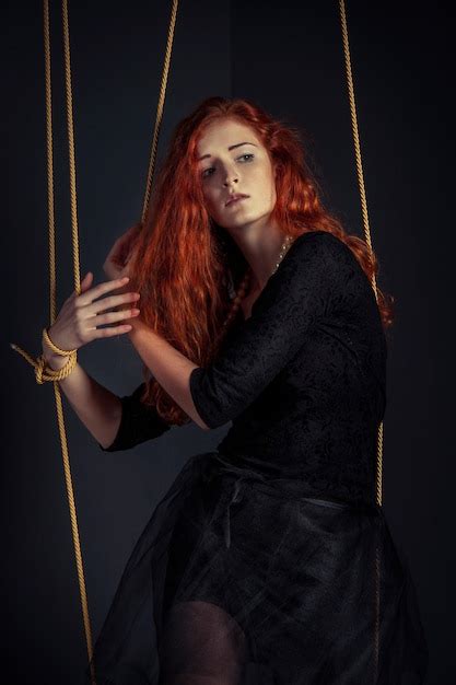 Tied Redhead Telegraph