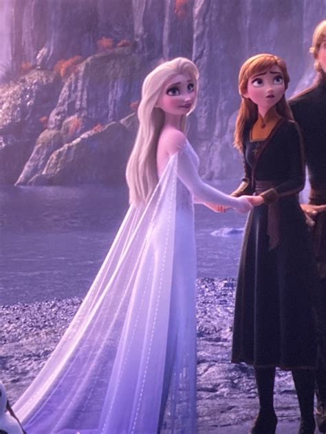 Frozen 2 Elsa Hair Down White Dress Frances Urquhart Frisur