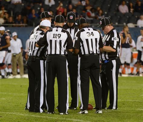 Nfl Referees Need To Settle For Players Sakes The Washington Post