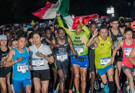Chilango Fotos Así Se Vivió El Medio Maratón De La Cdmx 2019
