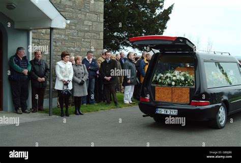 The Hearse Carrying The Coffin Of Crash Victim Adrian Obrien Hi Res Stock Photography And Images