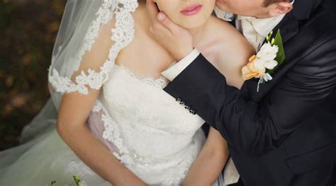22 People Confess What Really Happened On Their Wedding Night