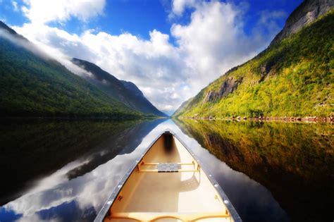 Picture Of The Day Canoeing In Canada Twistedsifter