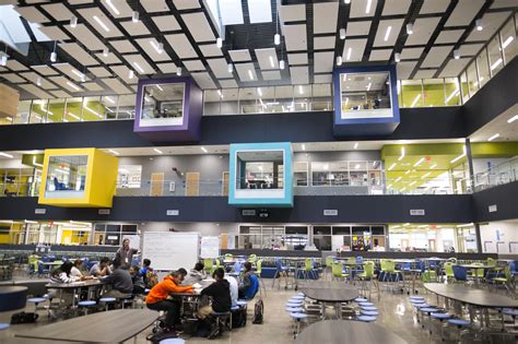Manor Isd Expands Its Tech Centric Model To A New Middle School Kut