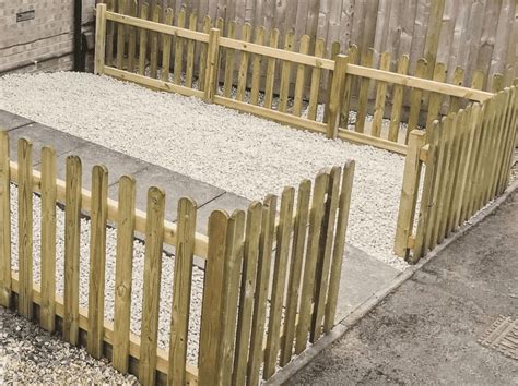 Plymouth Picket Fencing And Fencing Installations