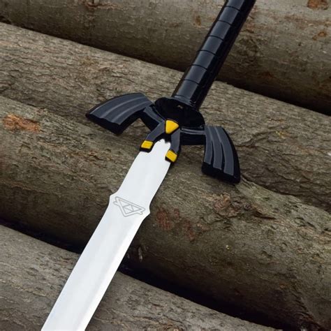 link dark master sword replica with black scabbard swordskingdom uk