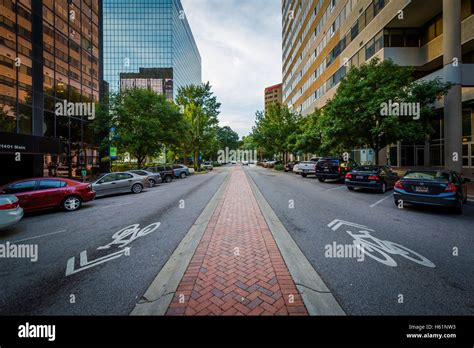 Main Street In Downtown Columbia South Carolina Stock Photo Alamy