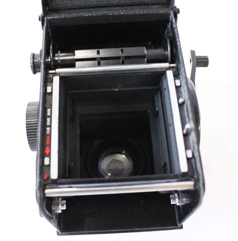 Yashica Mat 124g 6x6 Medium Format Tlr Film Camera Yashinon Lens 80mm