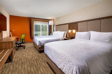 Holiday Inn Express And Suites Chatsworth An Ihg Hotel 167 ̶1̶9̶9̶ Prices And Reviews Los