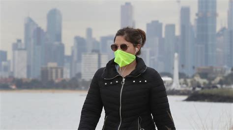 The change would allow victorians to take them off when they're alone or at a suitable. Coronavirus, Melbourne: Please Premier, it's time to ditch the face mask absurdity | Herald Sun