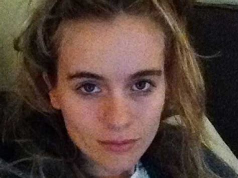 Doing Her Bit For Cancer Research Cressida Bonas Takes No Make Up Selfie You