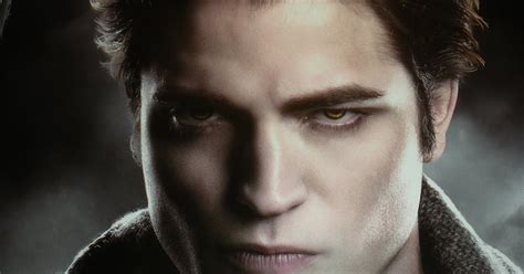 Taylor Lautner: Edward Cullen.