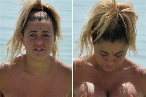 Big Brother Babe Ellie Babe Flashes Cleavage As Bikini Falls Down On