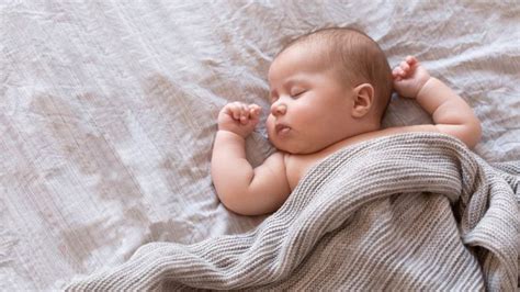 Por Qué Dejar Llorar A Tu Bebé Para Que Aprenda A Dormir Puede No Ser