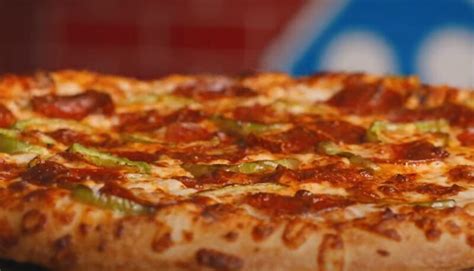 6 Dominos Crust Types In The Usa From Thin To Pan