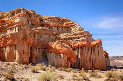 Red Rock Canyon In The Mojave Desert In California Photograph By Felipe