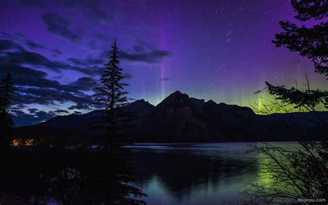 Northern Lights In Banff National Park Wallpaper Download Banff