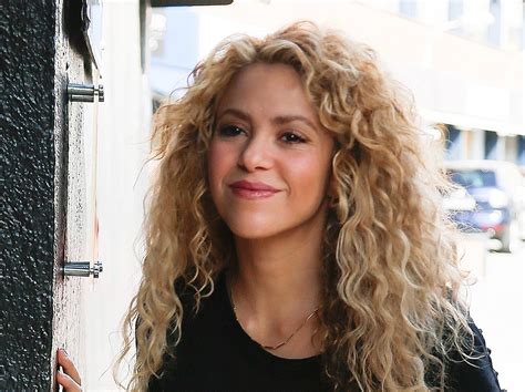 شاكيرا إيزابيل مبارك ريبول )‎‎; ¿Shakira embarazada?: El rumor que cobra fuerza