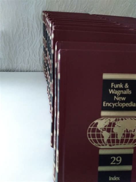 Funk Wagnalls Encyclopedia Set 29 Volume Ebay