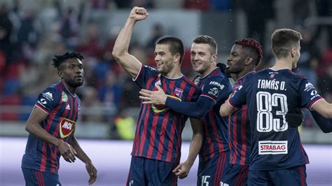 Obje momčadi pokušavaju dobro nastupati u. MOL Fehérvár FC vs Újpest FC | molfehervarfc.hu