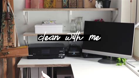 How I Keep My Workspace Clean And Organised Everyday · Clean With Me