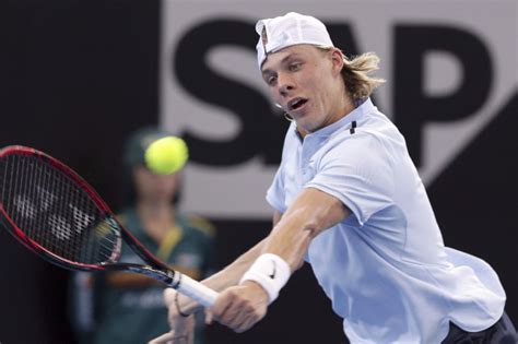 Denis shapovalov 8 years and eight months , tennis lessons , program in toronto,tessatennis. Denis Shapovalov remporte son premier match à Auckland ...