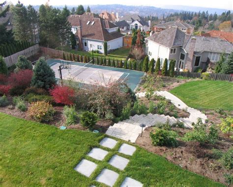 A switchback path makes quick work of a steep hillside and helps reduce erosion. Steep Slope Landscaping | Houzz
