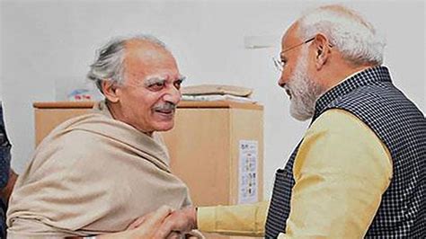 Modi Meets Ex Union Minister Arun Shourie At Pune Hospital The Hindu