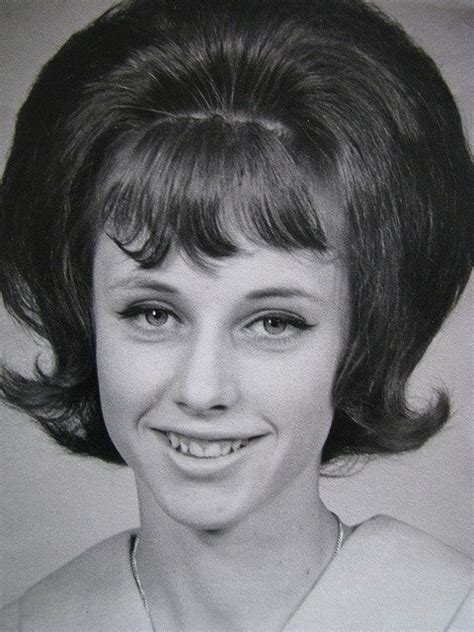 9 Divine Popular 1960s Hairstyles For Women