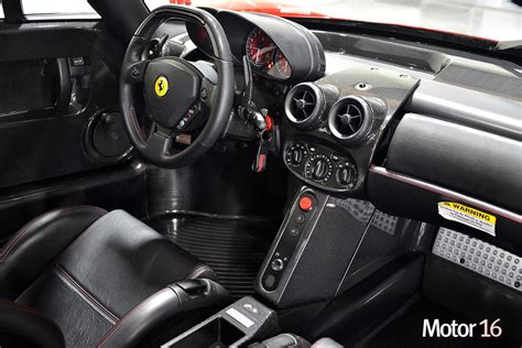 Ferrari Enzo Interior Motor16