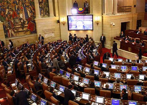 La Cámara de Representantes de Colombia aprueba reforma tributaria