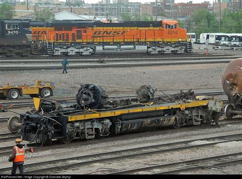 Railpicturesnet Photo Bnsf 2505 Bnsf Railway Emd Gp35 At Denver