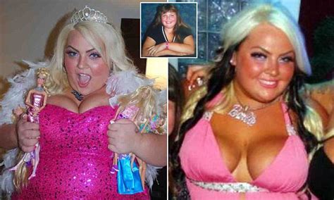 California Plus Sized Woman Earns K Dressing As Barbie Daily Mail