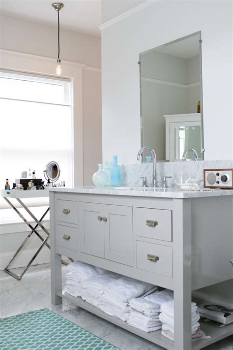 Southwest airlines summit silver δe = 4.275. Best 25+ Benjamin moore silver satin ideas on Pinterest ...