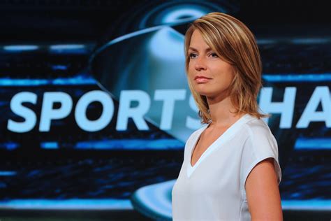Sportschau ARD schmeißt WM Plan um Jessy Wellmer wird ersetzt