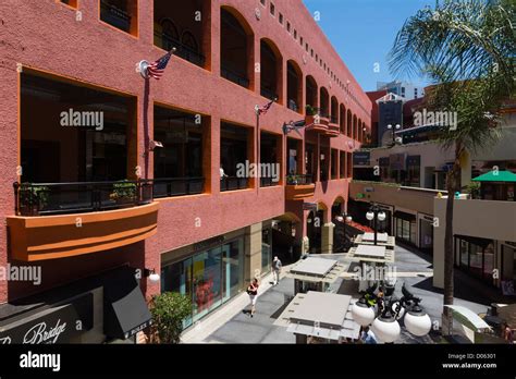 Horton Plaza Shopping Mall San Diego Usa Outdoor And Indoor