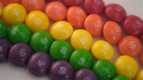 This Is The Worst Skittles Flavor According To 27 Of People