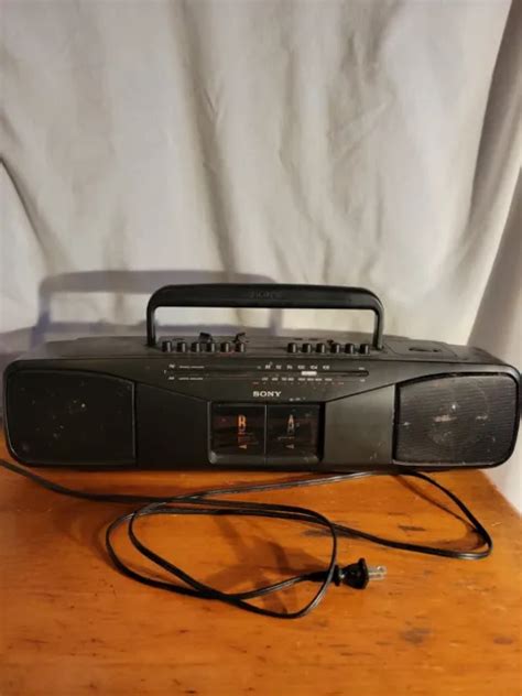Vintage Sony Cfs W Am Fm Radio Cassette Boombox For Parts Only