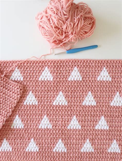 Crochet Triangles Baby Blanket Daisy Farm Crafts
