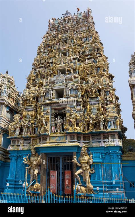 Sri Lanka Colombo Sri Kaileswaram Hindu Temple Stock Photo Alamy