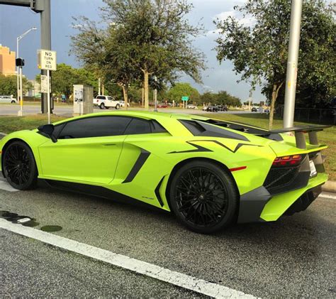 Lamborghini Aventador Super Veloce Coupe Painted In Verde Singh Photo