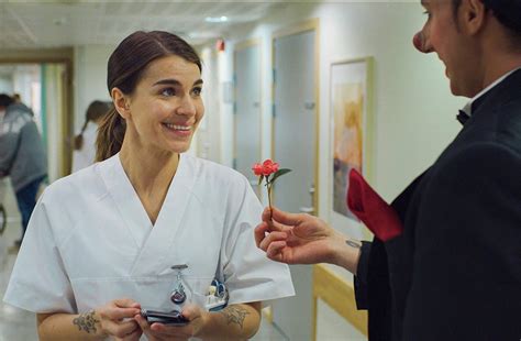 Suchen sie nach ideen für wunderbare, selbstgebastelte weihnachtsdeko? Weihnachten zu Hause - Staffel 1 | Film-Rezensionen.de